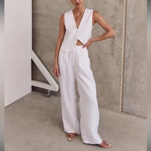 Dissh Norah linen pants and banks vest brand new size US 4 never worn
